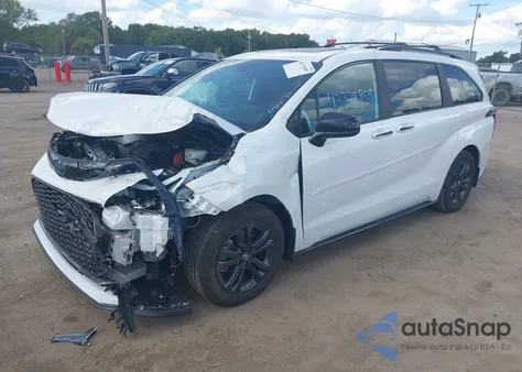 2025 Toyota Sienna Xse z USA, uszkodzony, nr VIN 5TDDSKFC9SS163447